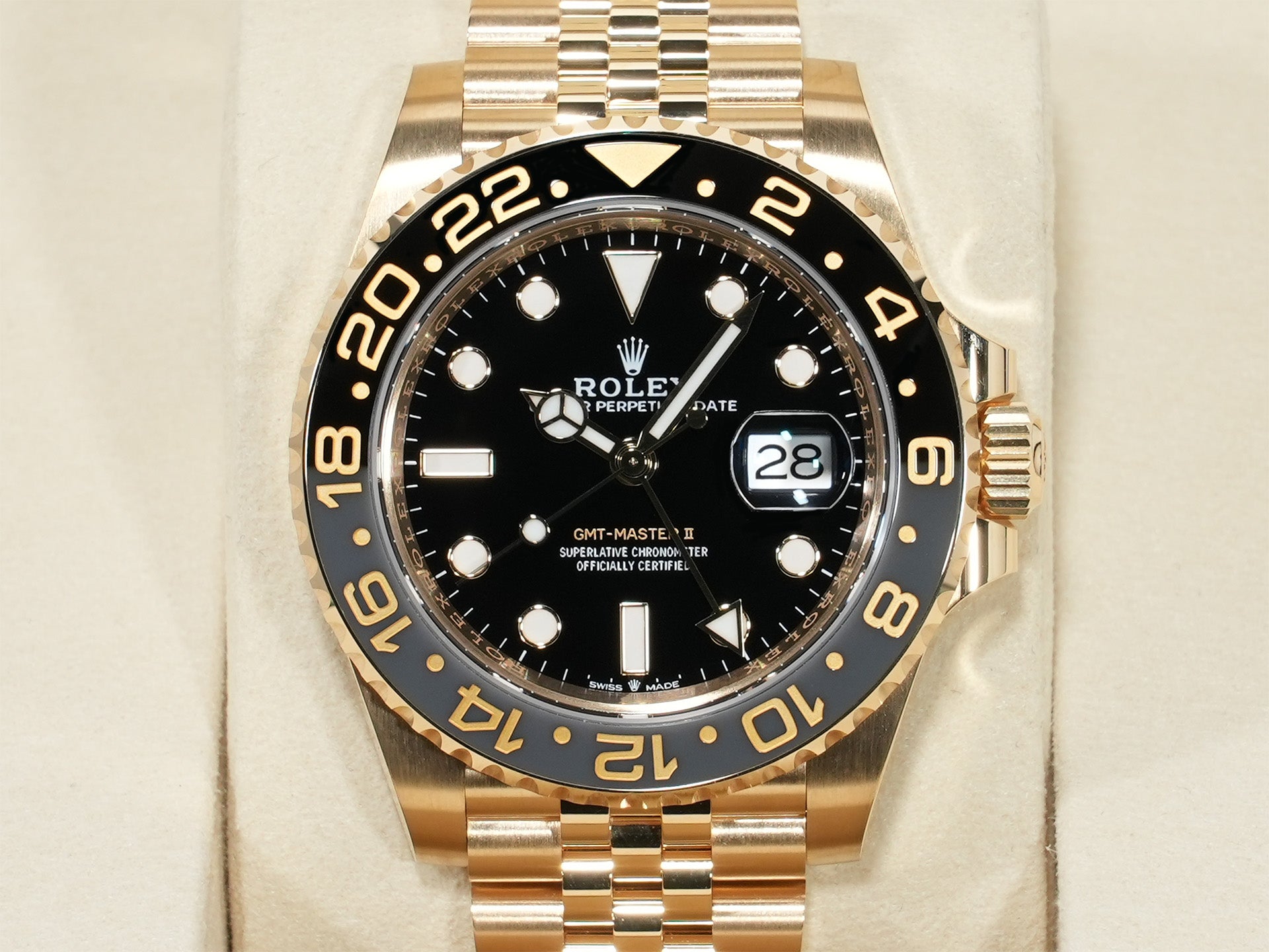 Rolex GMT-Master II Ref. 126718GRNR Yellow Gold with Black Dial and Jubilee Bracelet, Unused, j8jqpda5