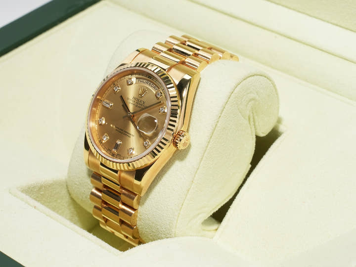 Rolex Day-Date 36 Ref. 118238A Yellow Gold Champagne Dial Pre-owned bjpet7xa