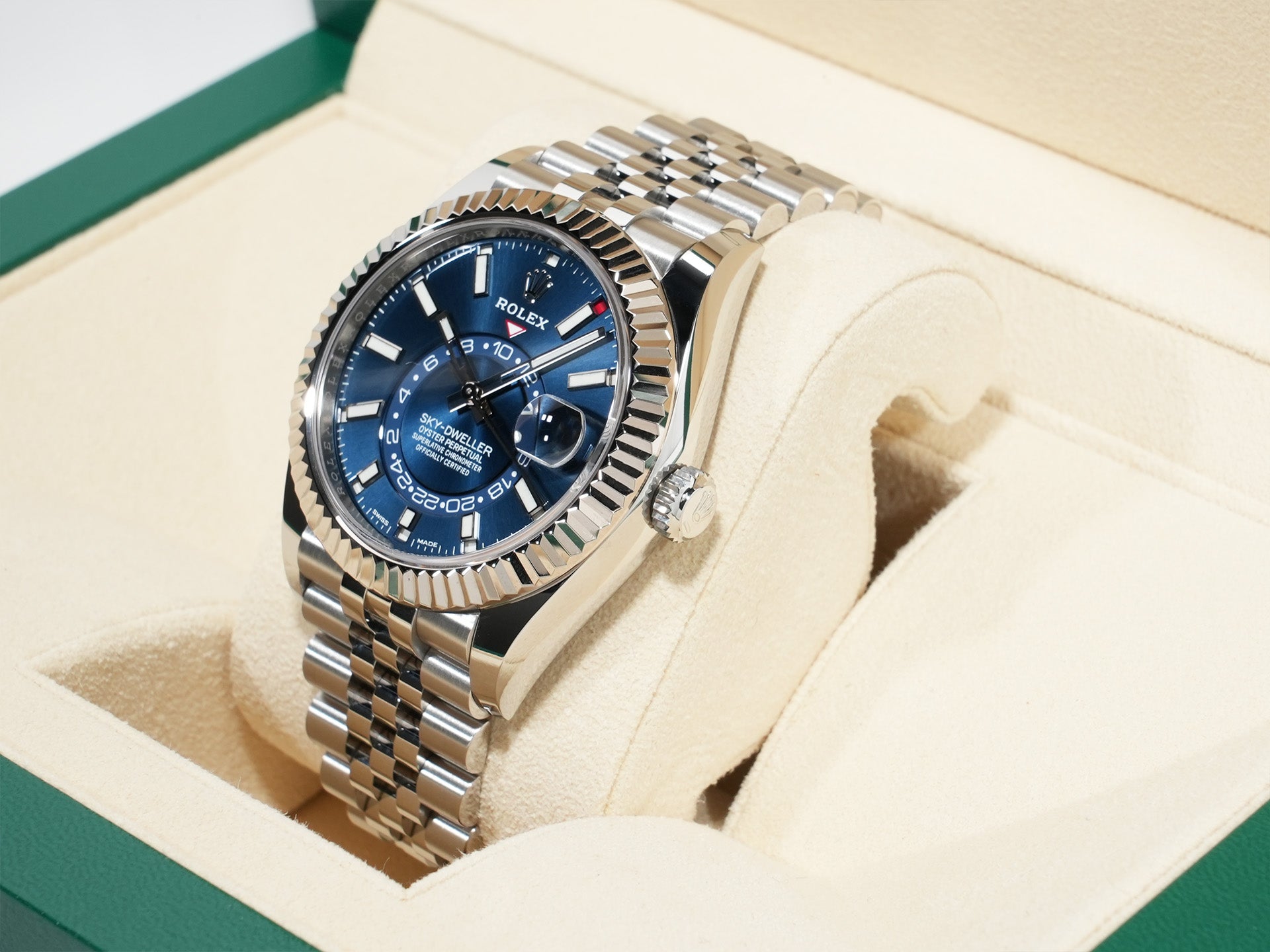 Pre-owned Rolex Sky-Dweller Ref. 326934 in stainless steel/white gold with a blue dial and Jubilee bracelet.