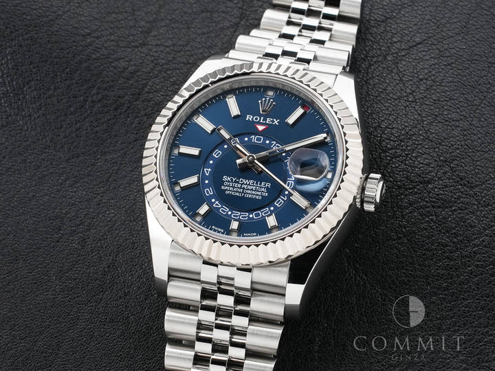 Pre-owned Rolex Sky-Dweller Ref. 326934 in stainless steel/white gold with a blue dial and Jubilee bracelet.