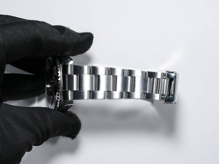 Pre-owned Rolex Submariner No Date Tiffany Ref. 14060 Stainless Steel Black Dial 6ktr356q