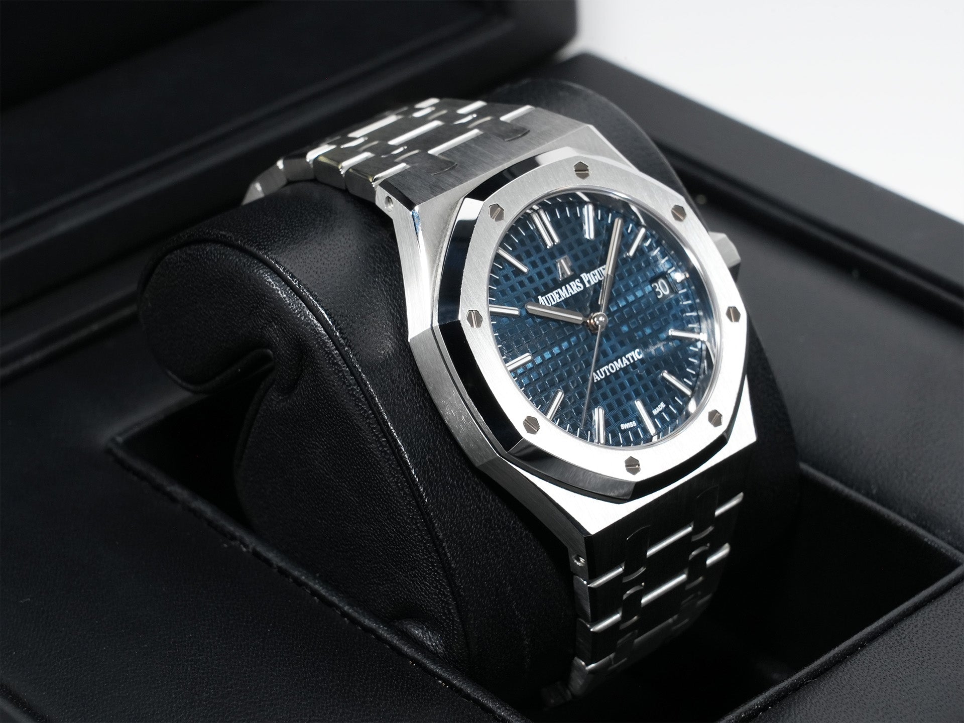 オーデマピゲ ロイヤルオーク Ref.15450ST.OO.1256ST.03 ステンレススチール ブルー文字盤 美中古 nncn2brw