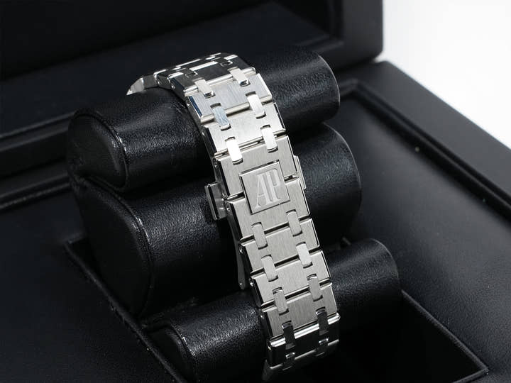 オーデマピゲ ロイヤルオーク Ref.15450ST.OO.1256ST.03 ステンレススチール ブルー文字盤 美中古 nncn2brw