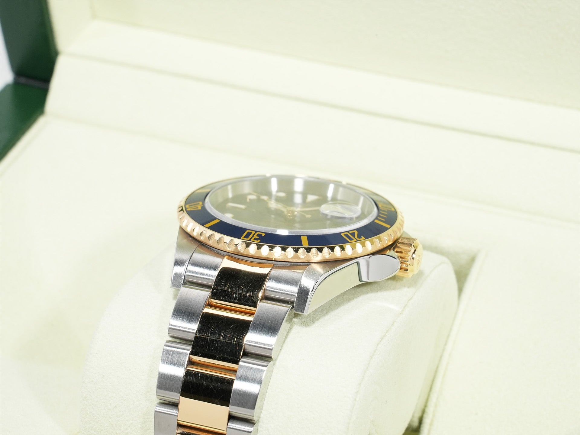ロレックス サブマリーナー デイト Ref.16613 ステンレススチール/イエローゴールド ブルー文字盤 中古 78m945u9