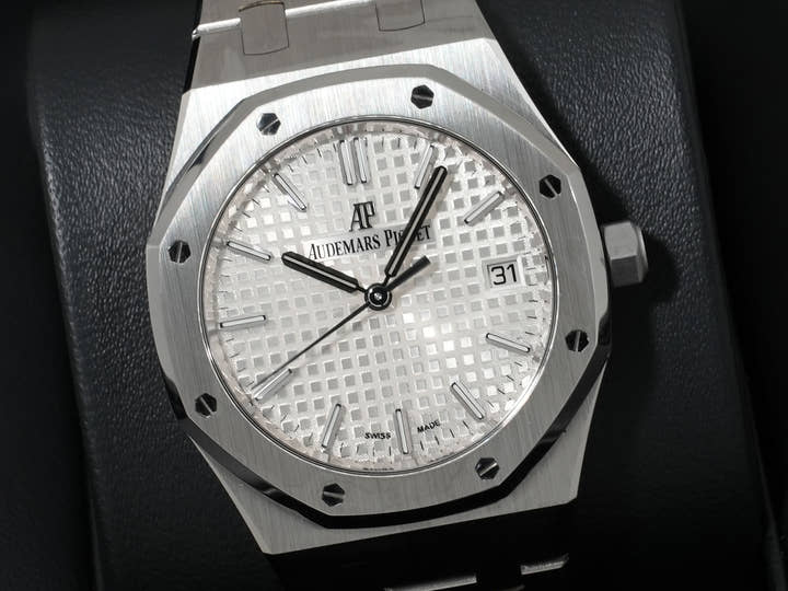 オーデマピゲ ロイヤルオーク Ref.77350ST.OO.1261ST.01 ステンレススチール シルバー文字盤 極美品 cym39qes