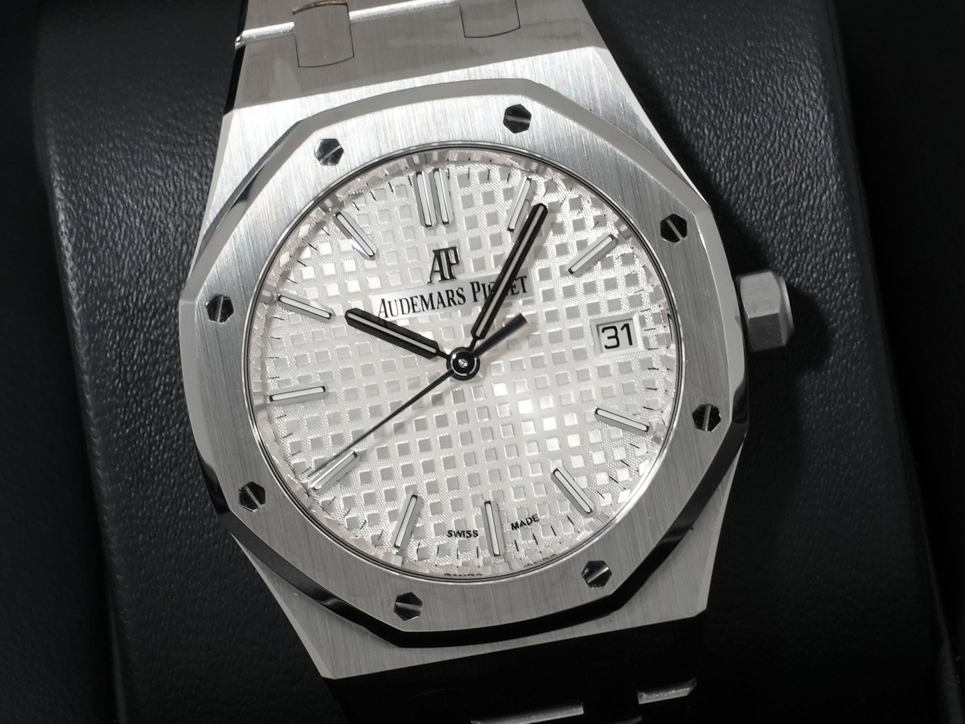 オーデマピゲ ロイヤルオーク Ref.77350ST.OO.1261ST.01 ステンレススチール シルバー文字盤 極美品 cym39qes