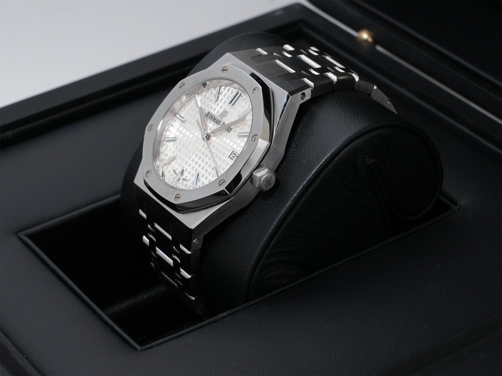 オーデマピゲ ロイヤルオーク Ref.77350ST.OO.1261ST.01 ステンレススチール シルバー文字盤 極美品 cym39qes