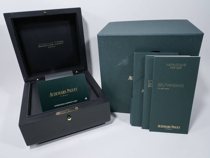 オーデマピゲ ロイヤルオーク Ref.77350ST.OO.1261ST.01 ステンレススチール シルバー文字盤 極美品 cym39qes