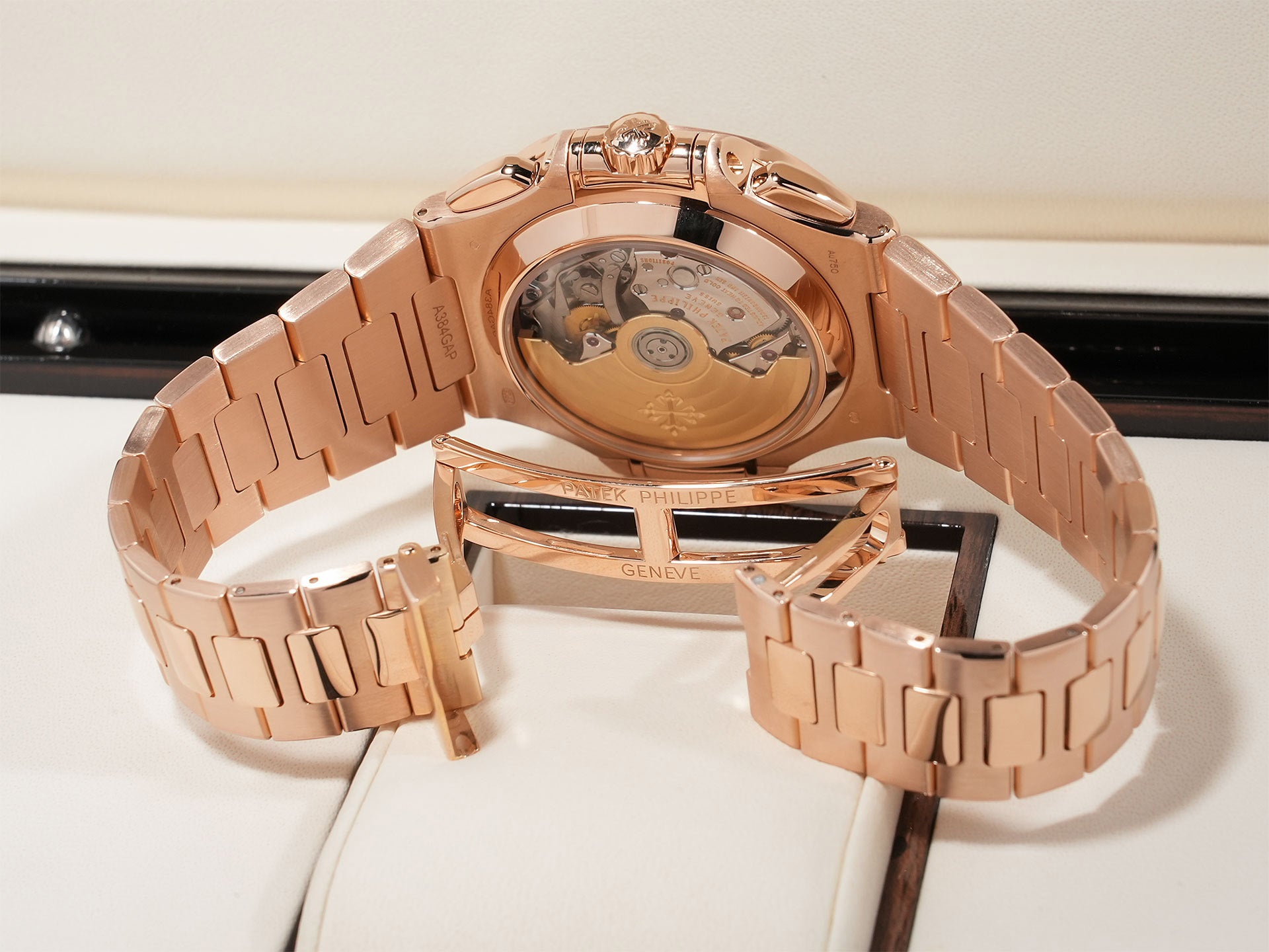 Patek Philippe Nautilus Chronograph Ref. 5980/1R-001 Rose Gold with Black Gradient Dial, Excellent Condition, hb5rk74t
