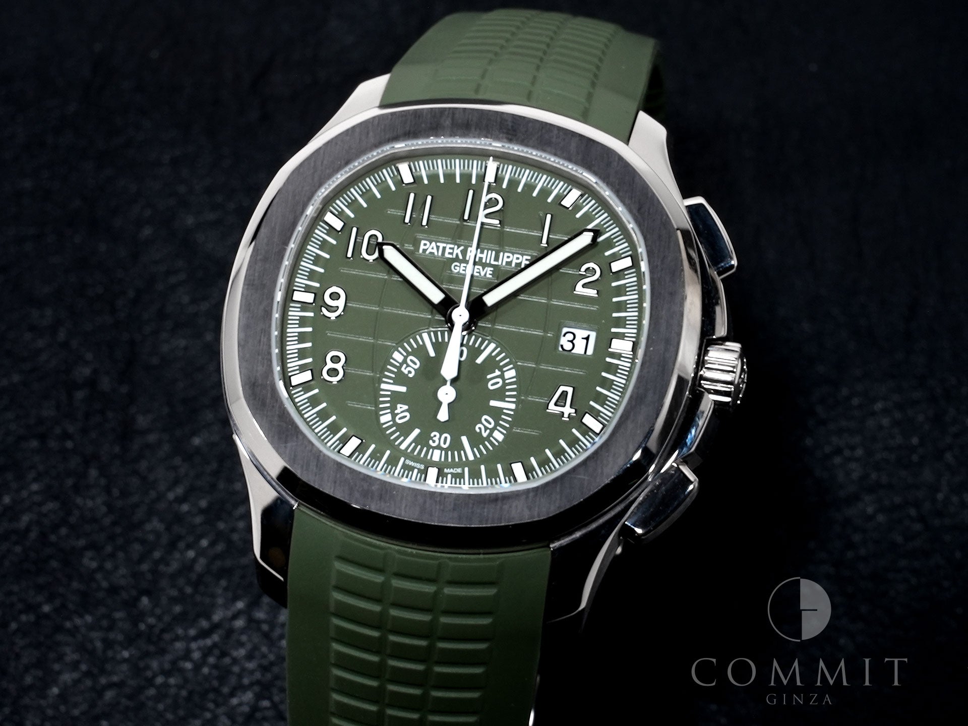 パテックフィリップ アクアノート Ref.5968G-010 ホワイトゴールド カーキグリーン文字盤 中古 g25xfyzr