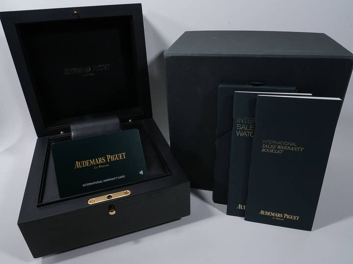 オーデマピゲ ロイヤルオーク Ref.15500ST.OO.1220ST.04 ステンレススチール シルバー文字盤 中古 5eoouafz