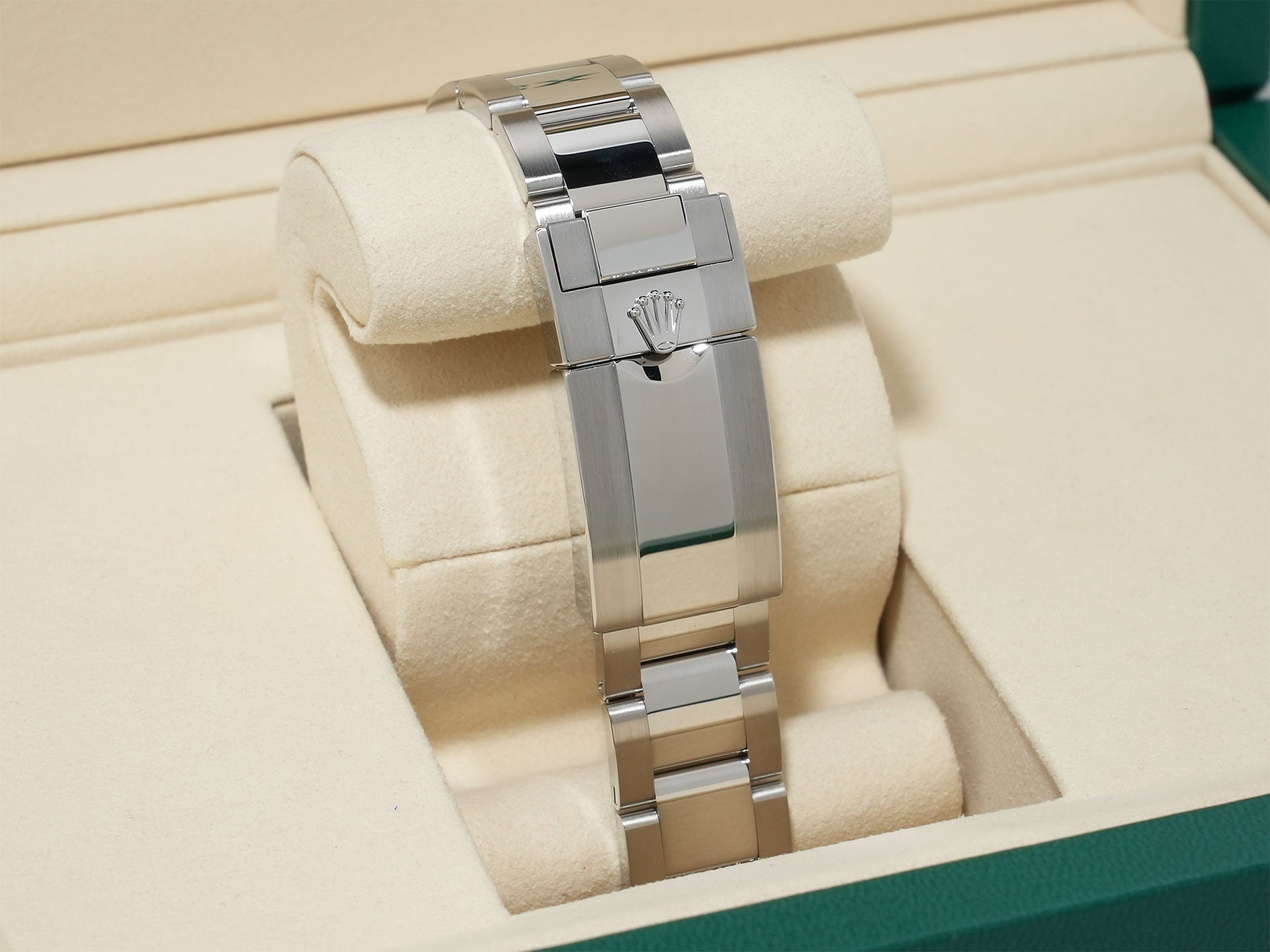 ロレックス GMTマスターII Ref.126710BLRO ステンレススチール ブラック文字盤 オイスターブレスレット 未使用 3rc7h4fw