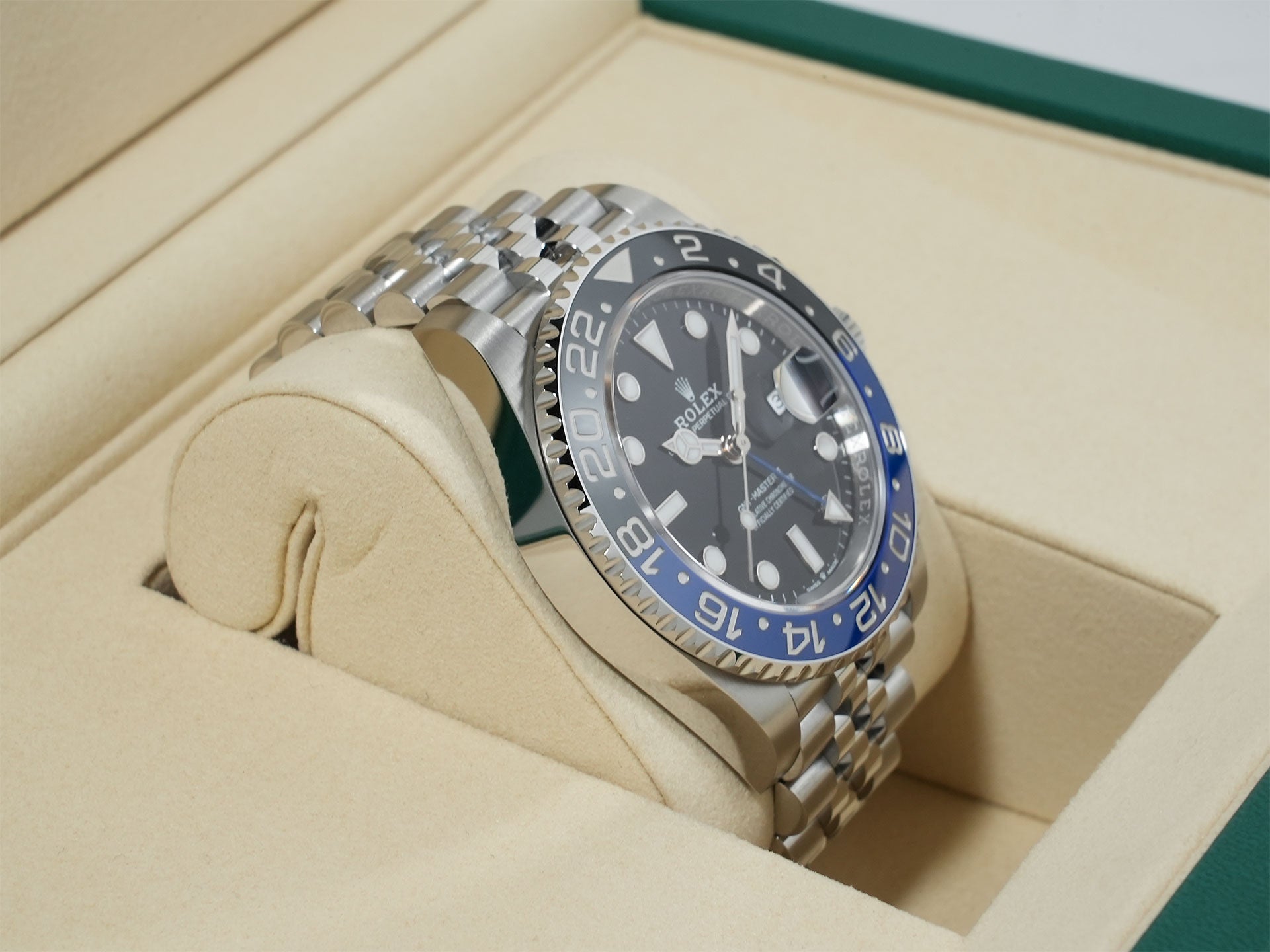 Rolex GMT-Master II Ref. 126710BLNR Stainless Steel with Black Dial and Jubilee Bracelet, Unused (vkb7hyj7)