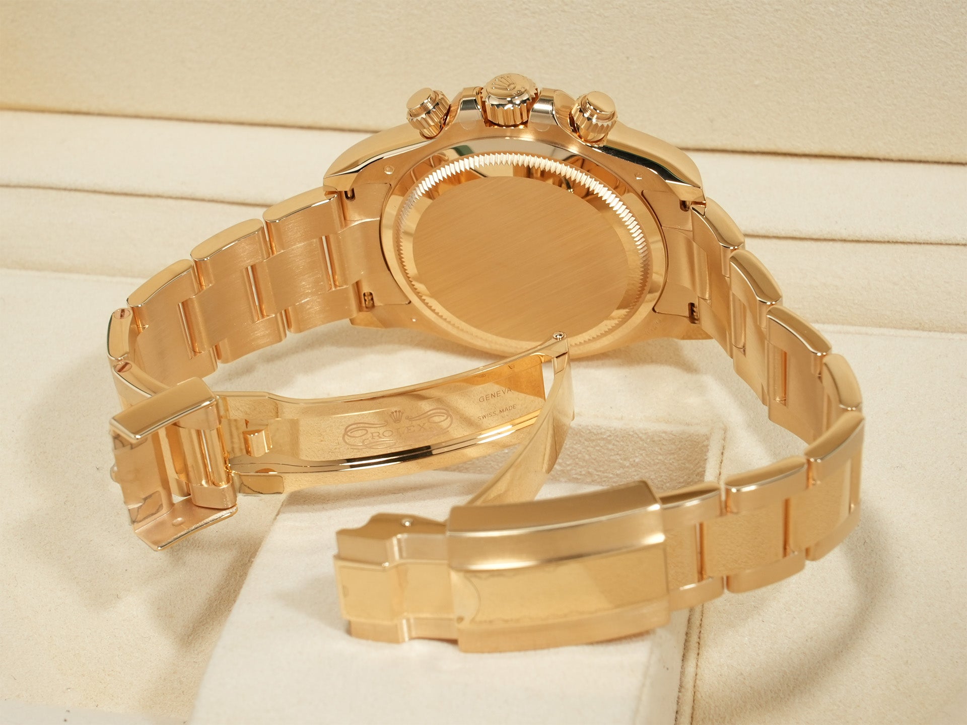 ロレックス デイトナ Ref.126508 イエローゴールド グリーン文字盤 未使用 mfk2zr4q