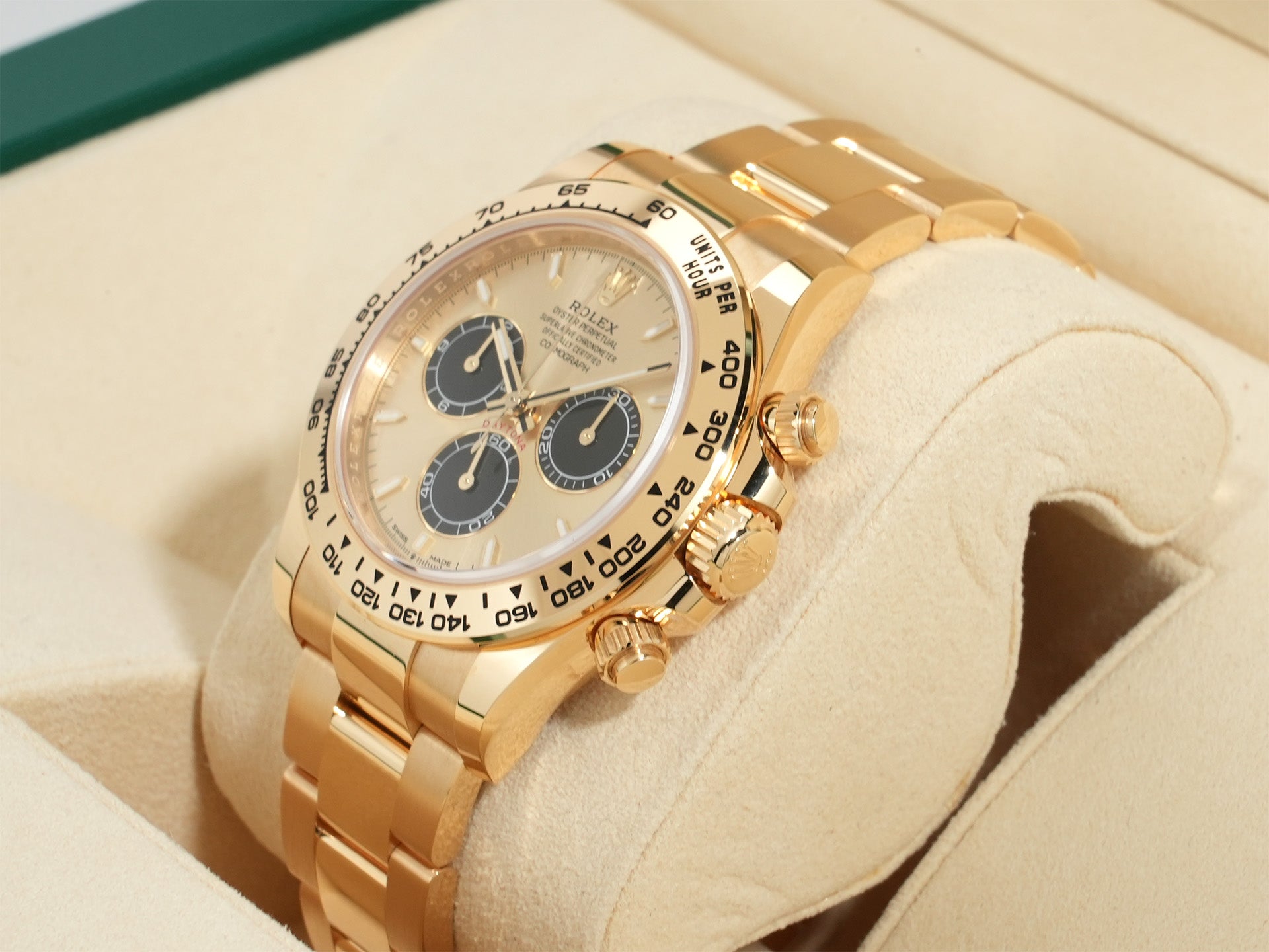 ロレックス デイトナ Ref.126508 イエローゴールド ゴールデンxブライトブラック文字盤 未使用 9fzeahxs