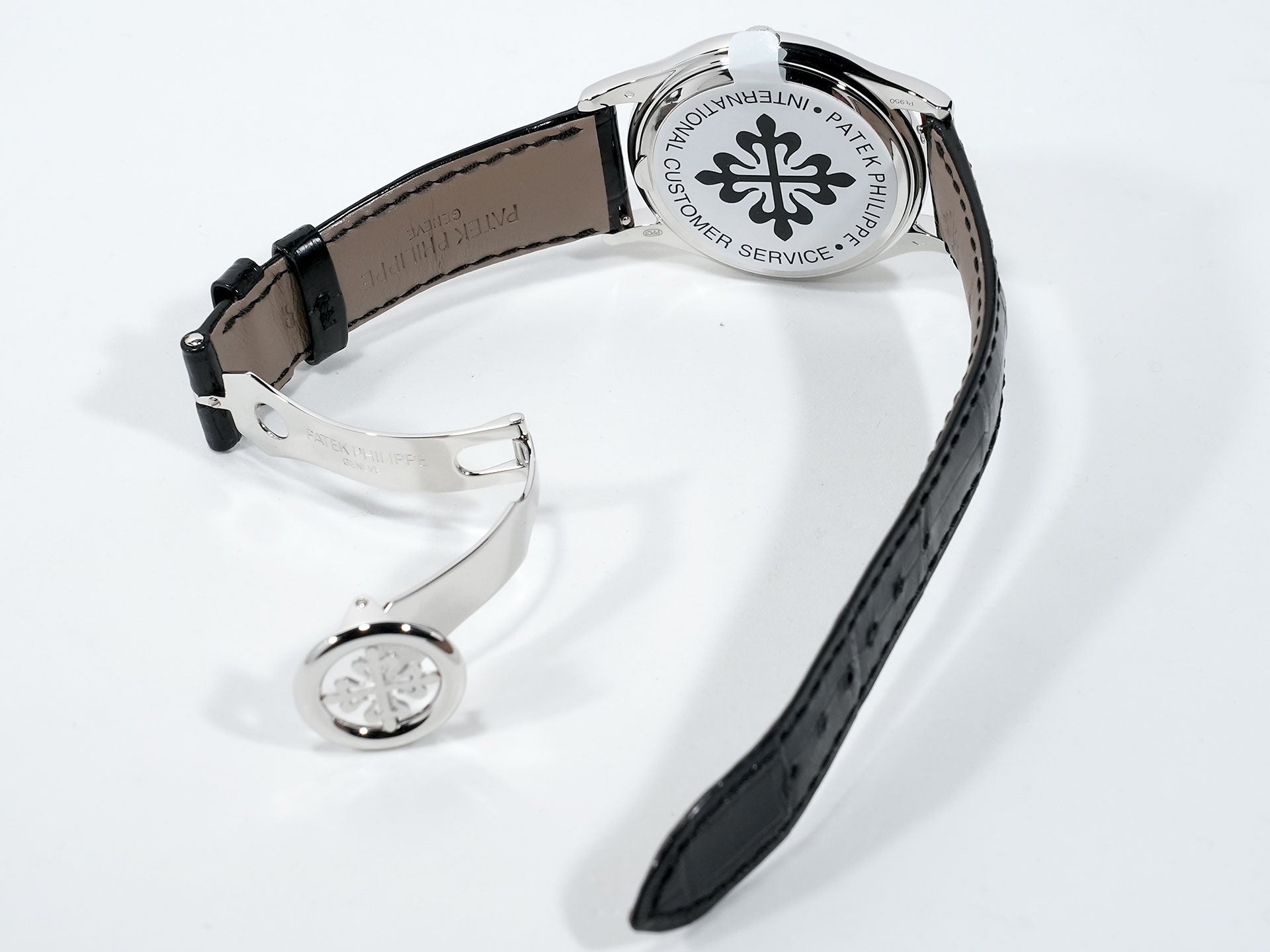 Patek Philippe Perpetual Calendar Ref. 5140P-017 Platinum Gray Dial Pre-owned evdndzc5