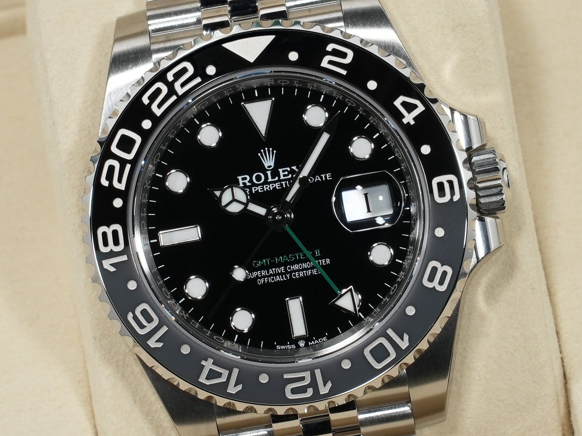 Rolex GMT-Master II Ref. 126710GRNR Stainless Steel Black Dial Jubilee Bracelet Unused sfk9u54v