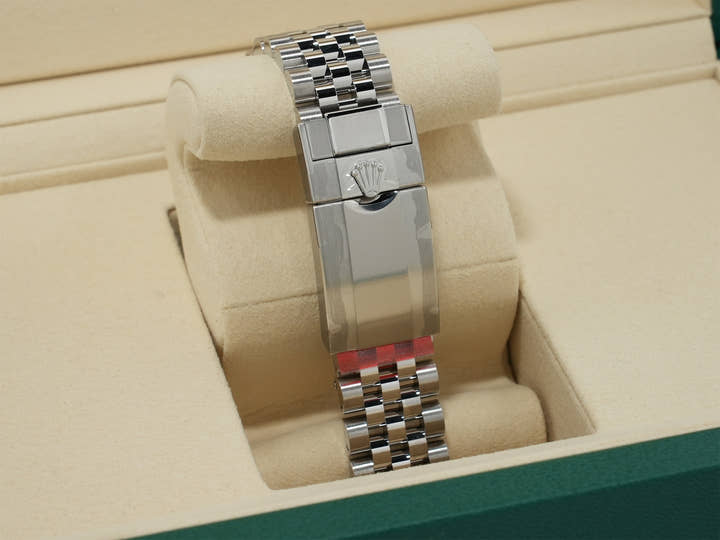 Rolex GMT-Master II Ref. 126710GRNR Stainless Steel Black Dial Jubilee Bracelet Unused sfk9u54v