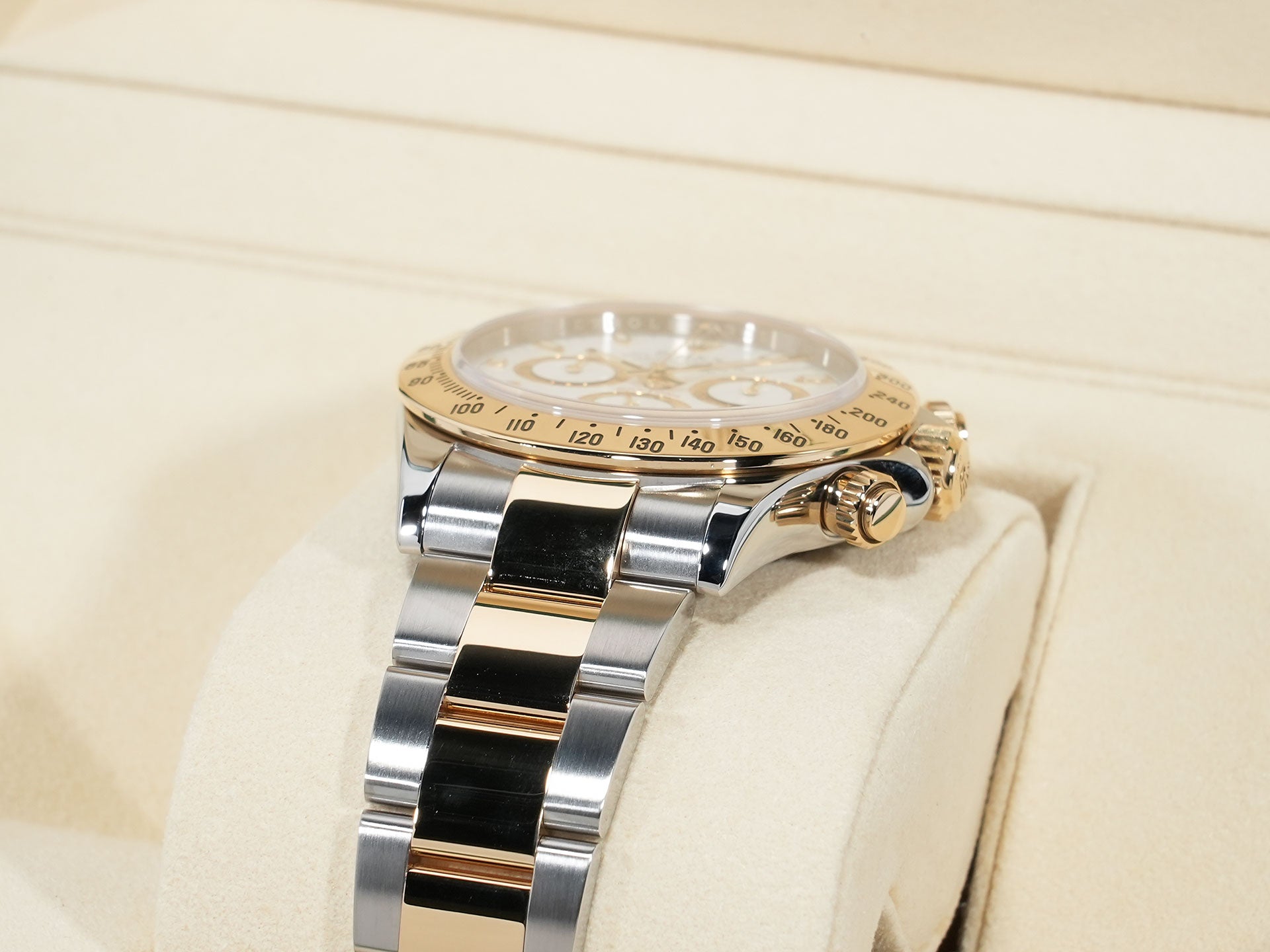 ロレックス デイトナ Ref.116523 ステンレススチール/イエローゴールド ホワイト文字盤 美中古 9futvzqf