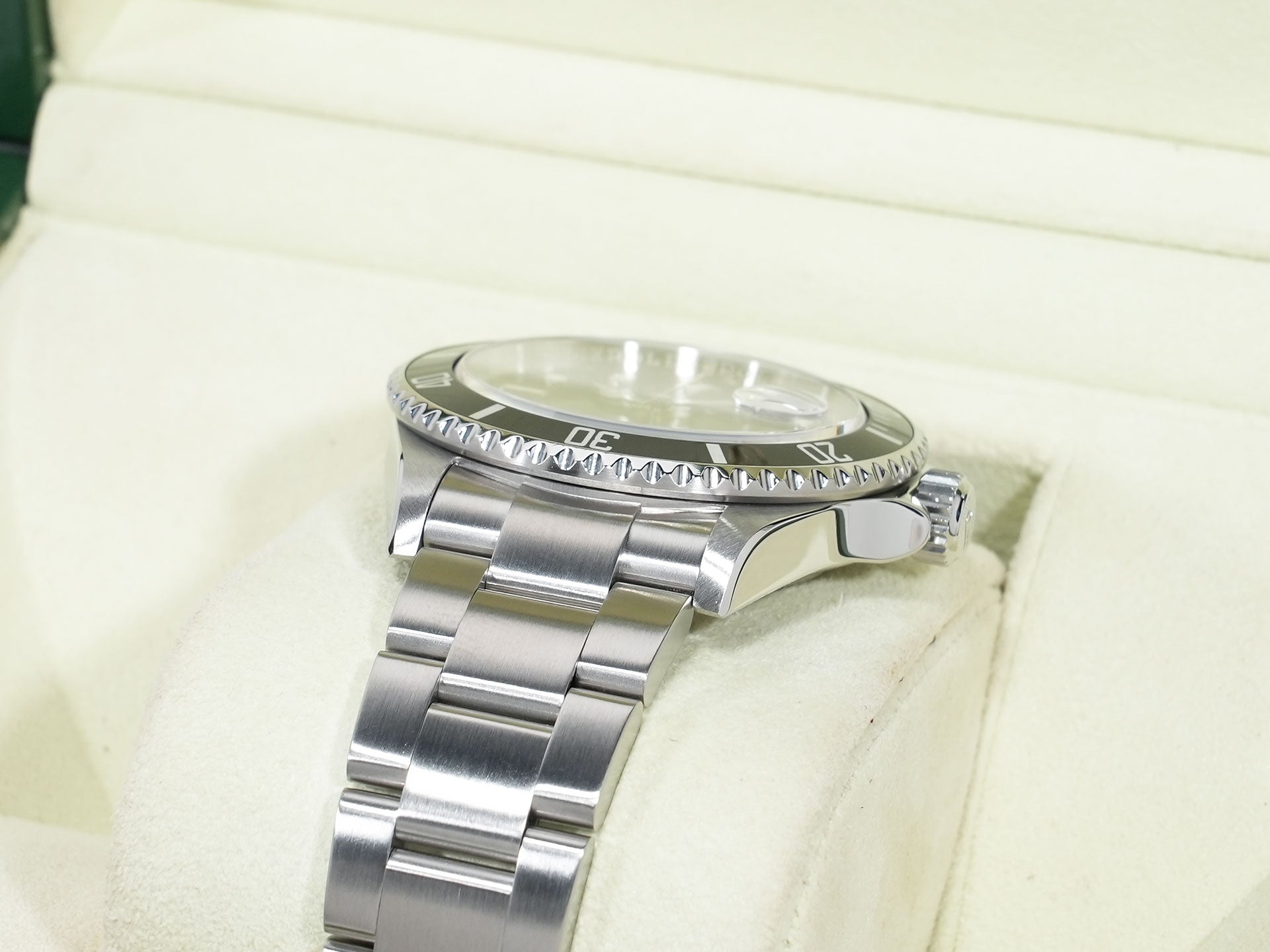 ロレックス サブマリーナー デイト Ref.16610 ステンレススチール ブラック文字盤 美中古 w9wq9mx9