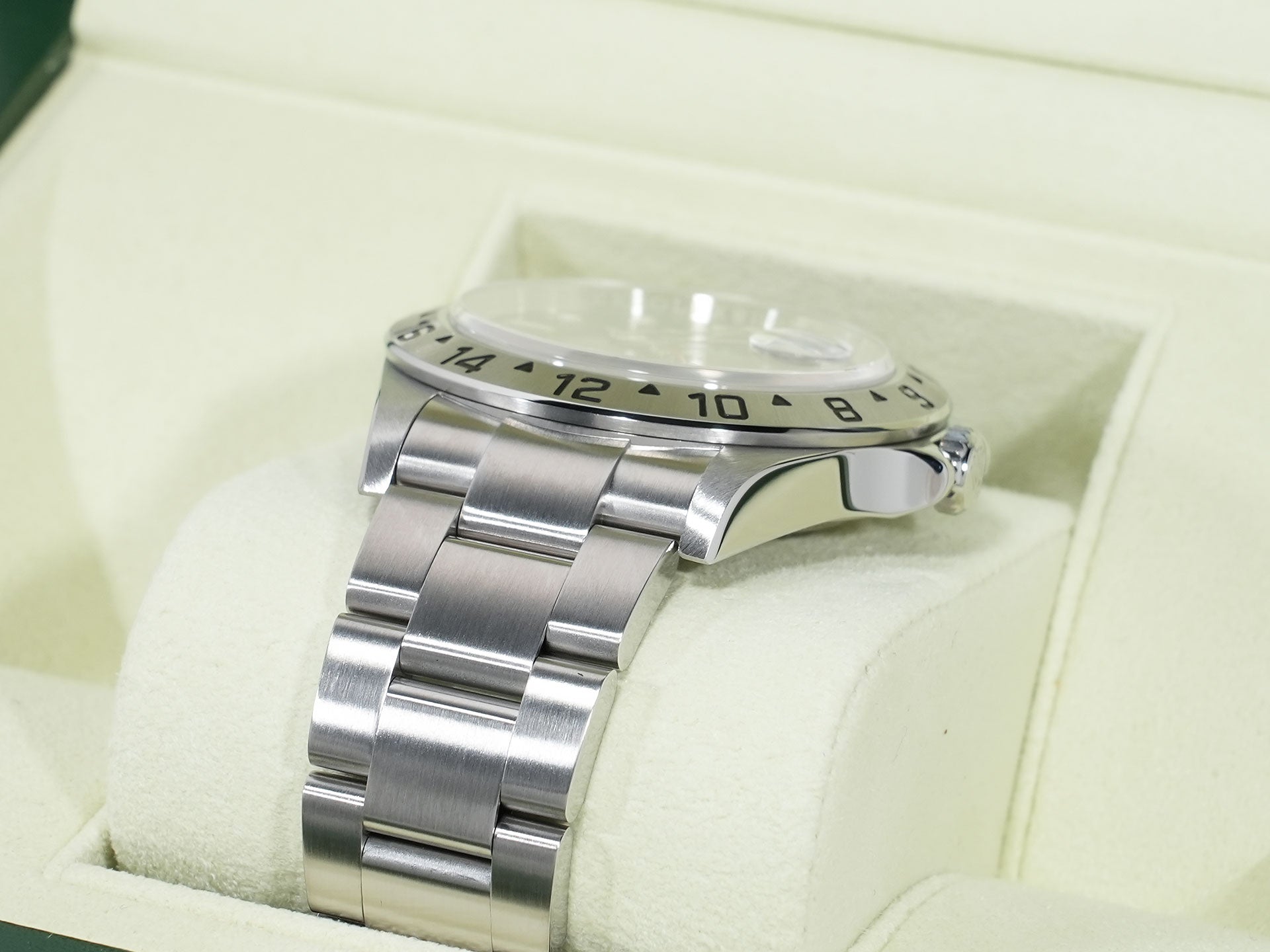 ロレックス エクスプローラーII Ref.16570 ステンレススチール ブラック文字盤 オイスターブレスレット 美品 ppkuof5x