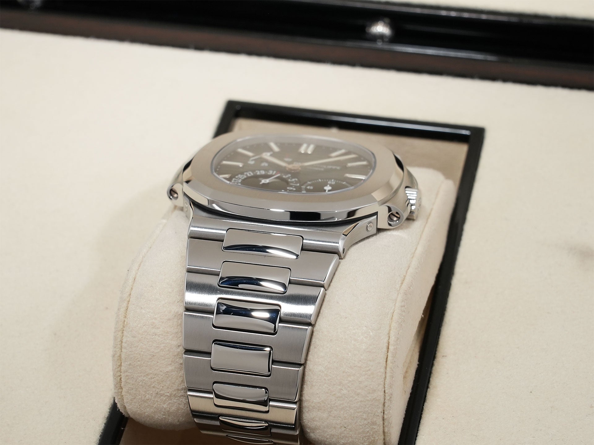 パテックフィリップ ノーチラス プチコンプリケーション Ref.5712/1A-001 ステンレススチール ブルー文字盤 美品 8bex5ua2