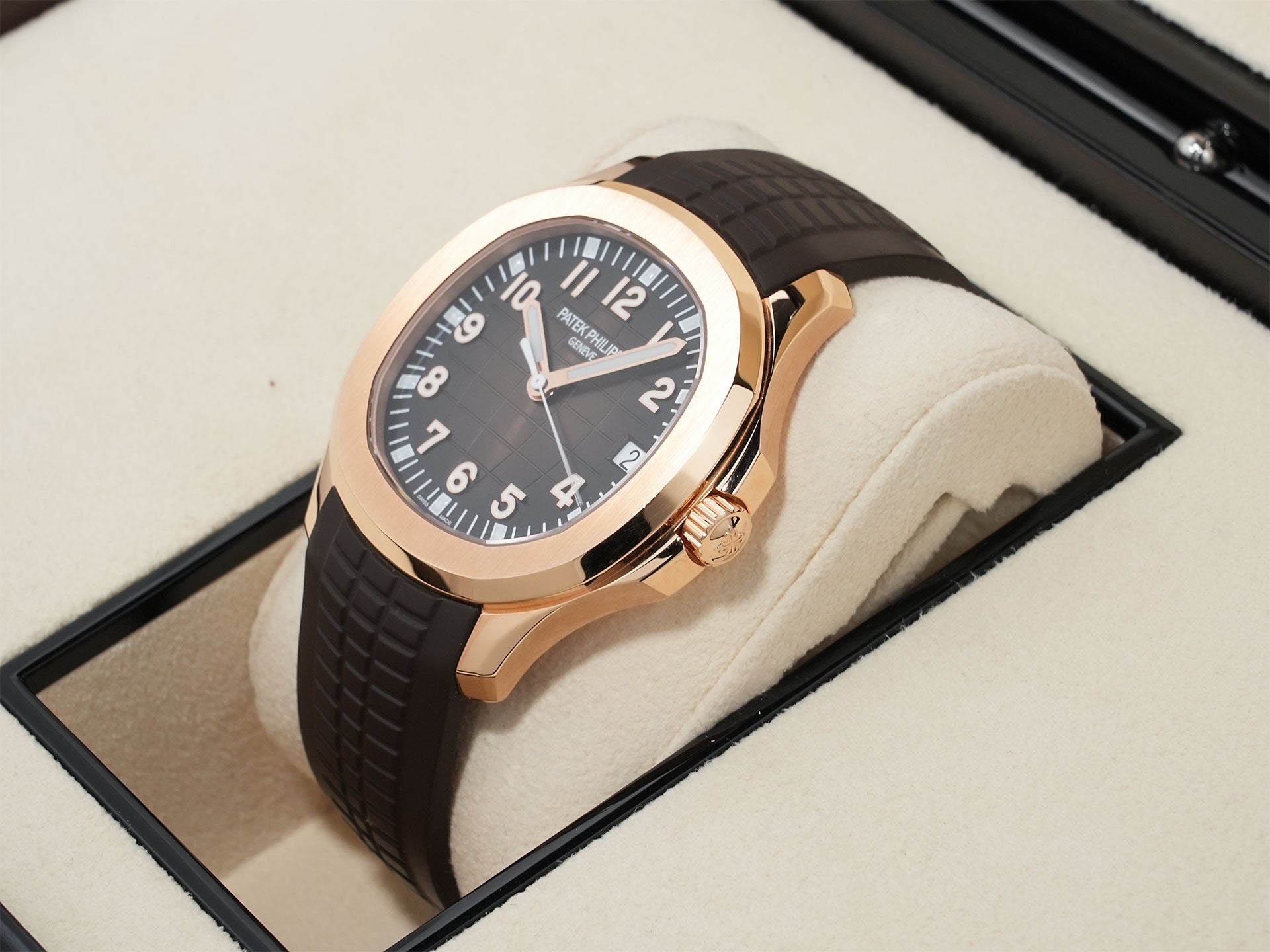 Patek Philippe Aquanaut Ref. 5167R-001 Rose Gold Brown Dial Excellent Condition 2t47qdym