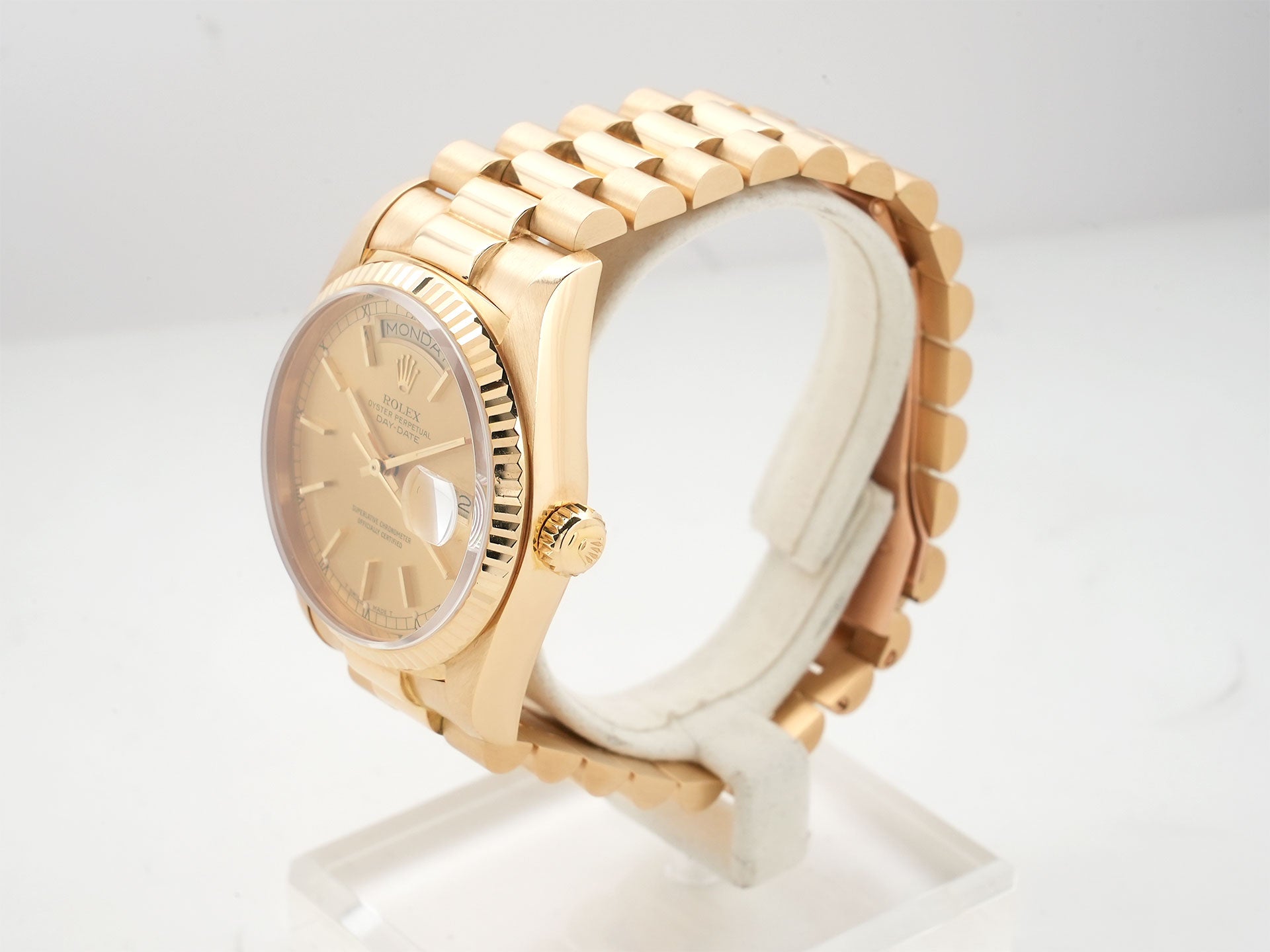 ロレックス デイデイト36 Ref.18038 イエローゴールド シャンパン文字盤 中古 9cw6xrsr