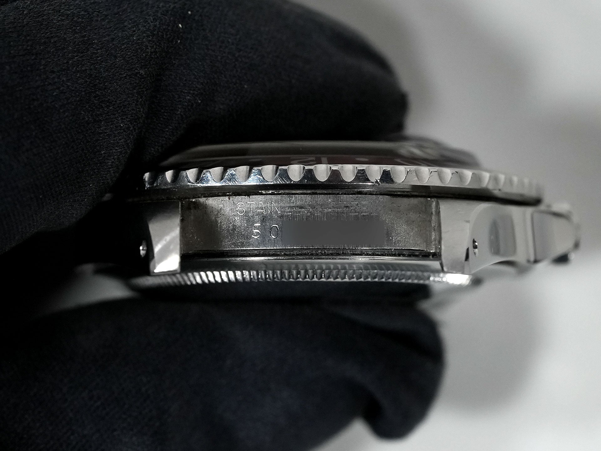 Pre-owned Rolex GMT-Master Ref. 1675 Stainless Steel Black Dial Oyster Bracelet q59taxh3