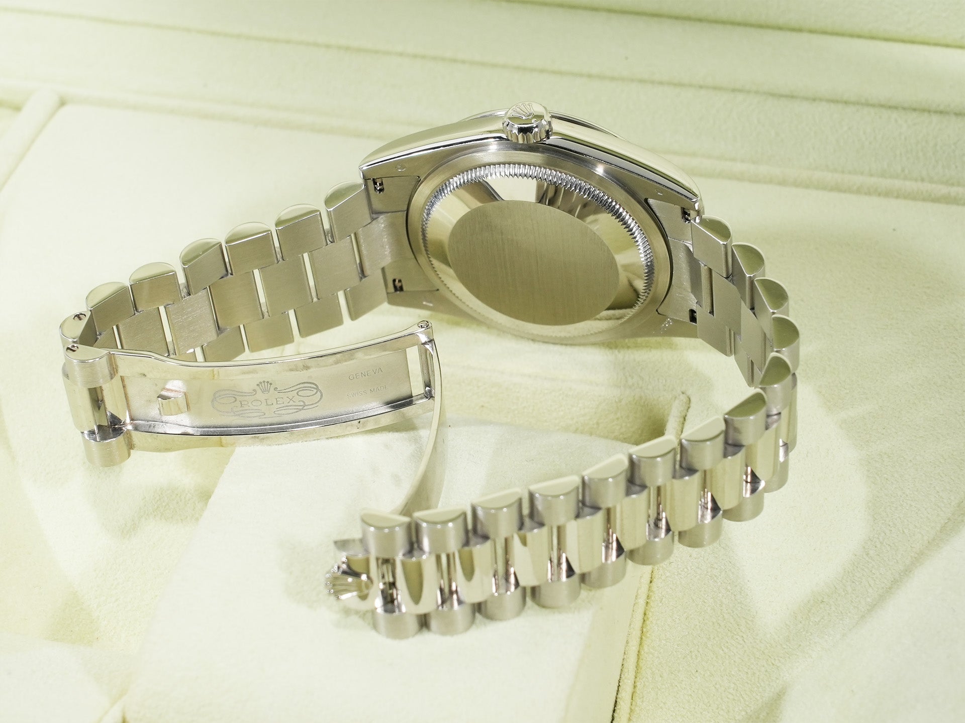 ロレックス デイデイト36 Ref.118206 プラチナ アイスブルー文字盤 中古 6x43o9we