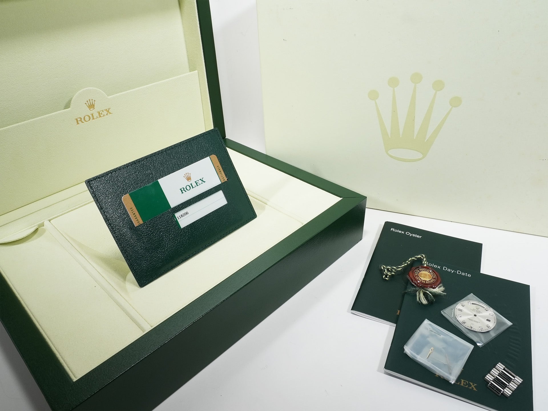 ロレックス デイデイト36 Ref.118206 プラチナ アイスブルー文字盤 中古 6x43o9we