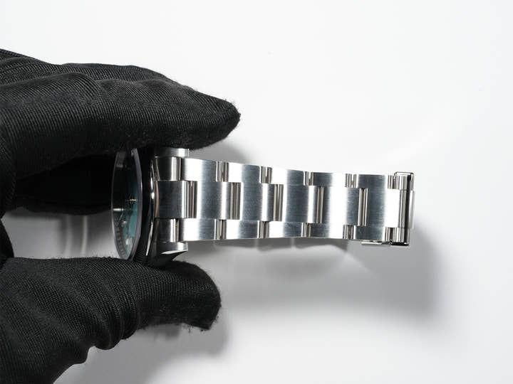 ロレックス オイスターパーペチュアル36 Ref.126000 ステンレススチール ターコイズ文字盤 中古 5wm3ws3y