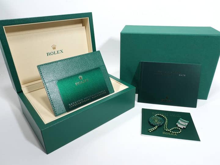 ロレックス オイスターパーペチュアル36 Ref.126000 ステンレススチール ラベンダー文字盤 未使用 ktwu73nx