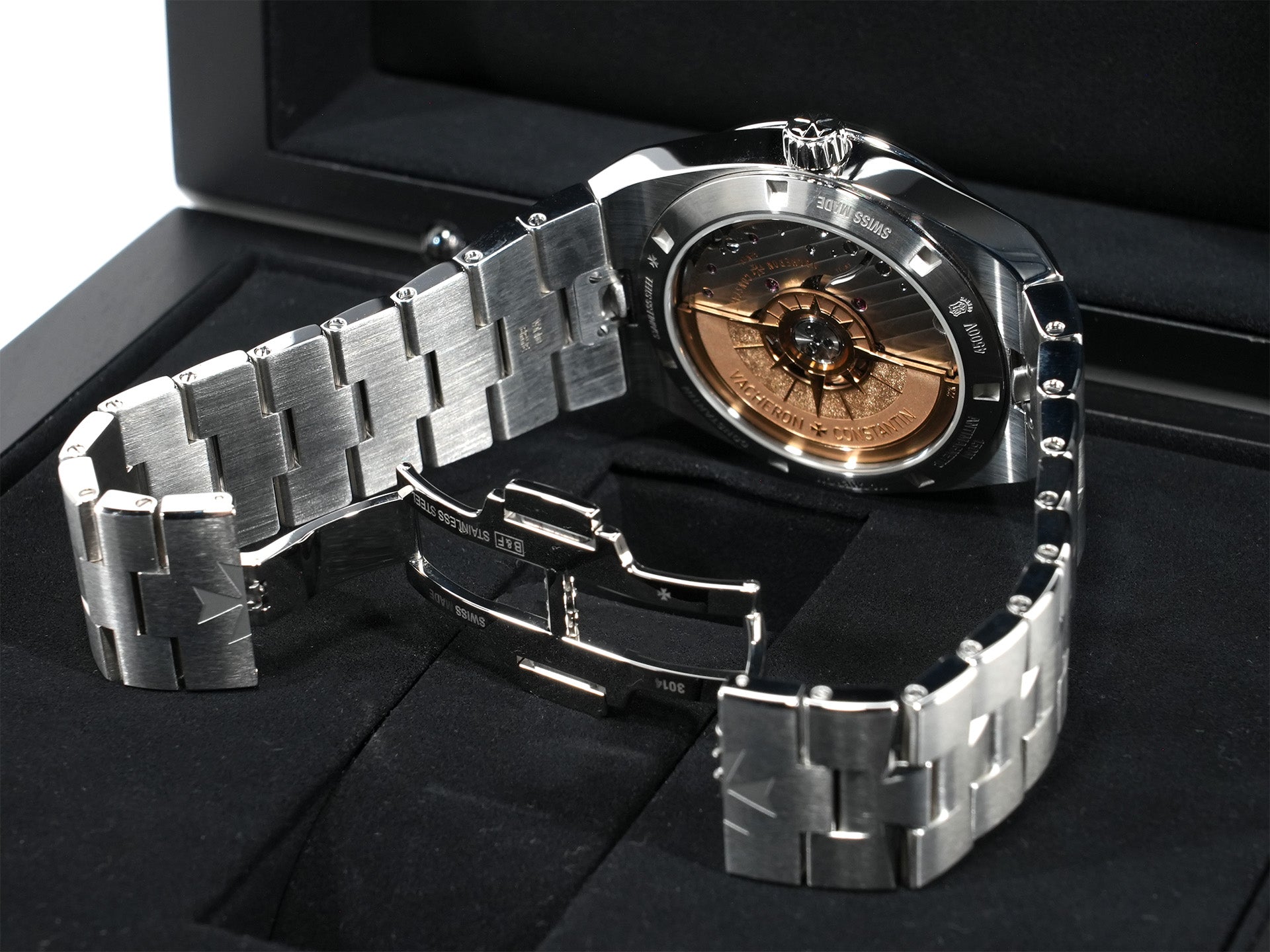 ヴァシュロンコンスタンタン オーヴァーシーズ Ref.4500V/110A-B483 ステンレススチール ブラック文字盤 未使用 urpjjy54