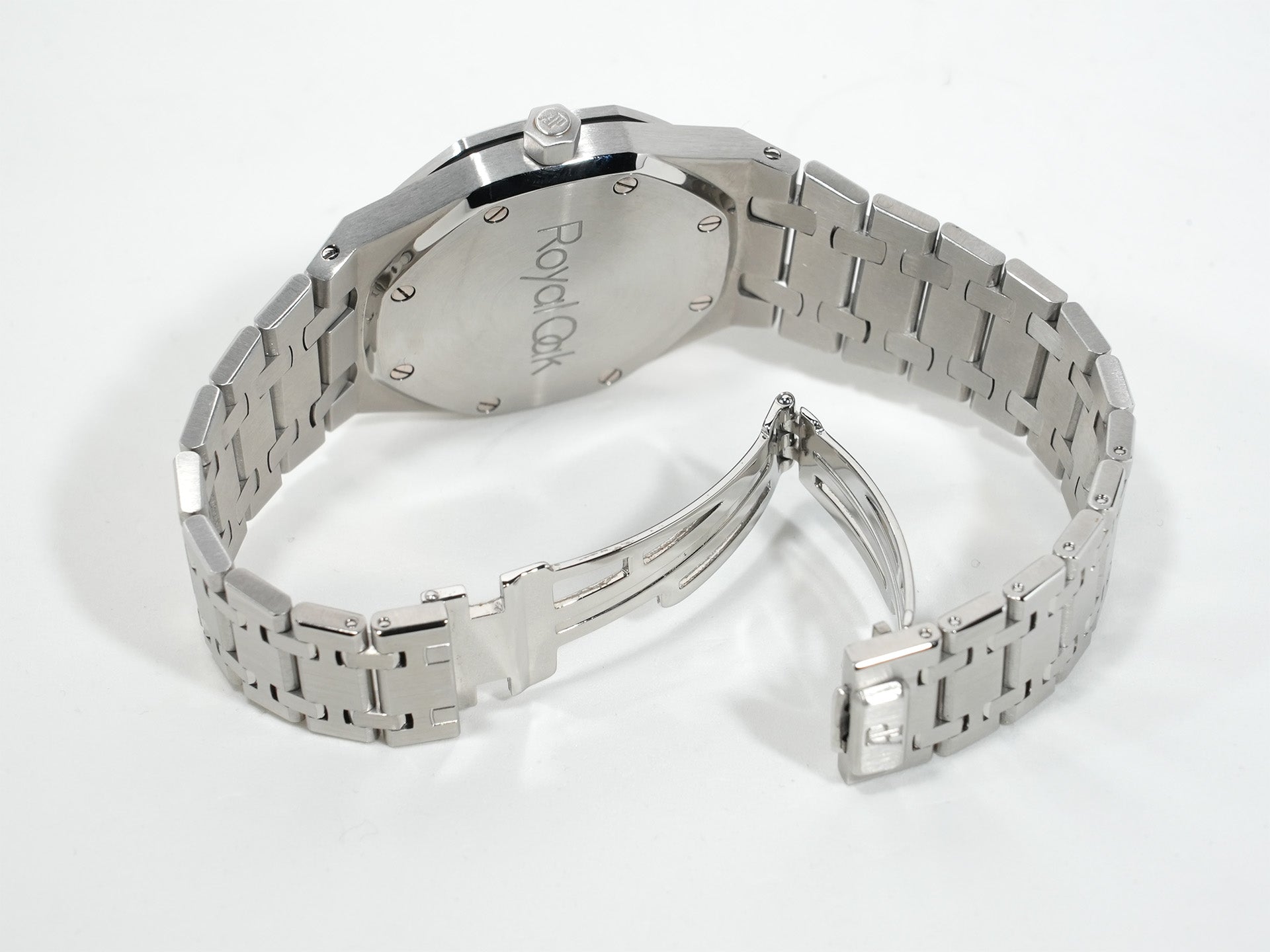 Audemars Piguet Royal Oak Ref. 14790ST.OO.0789ST.09 Stainless Steel Dark Blue Dial Excellent Condition jinrcer5