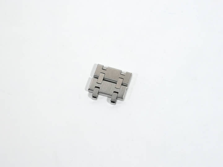 Audemars Piguet Royal Oak Ref. 14790ST.OO.0789ST.09 Stainless Steel Dark Blue Dial Excellent Condition jinrcer5