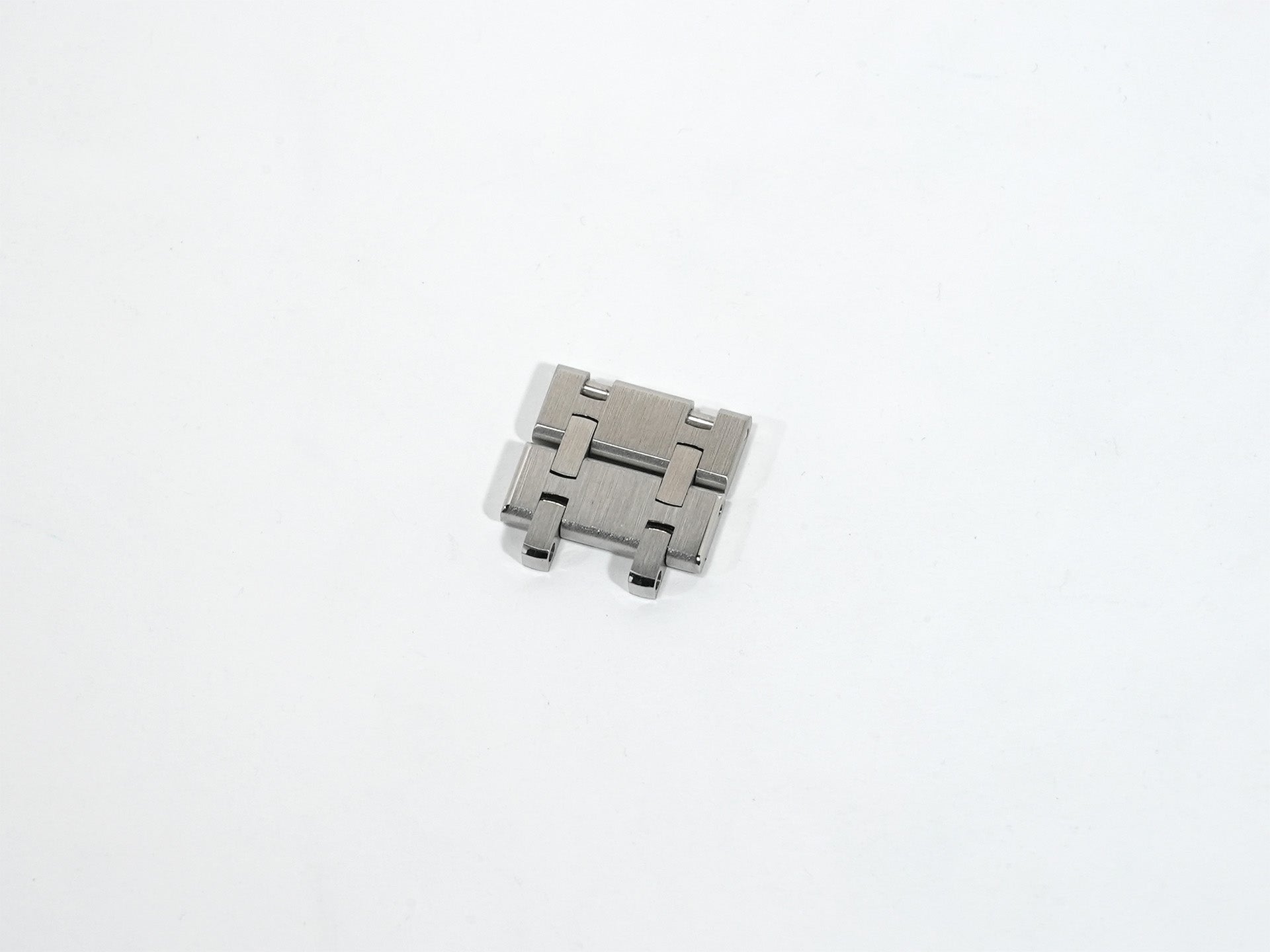 Audemars Piguet Royal Oak Ref. 14790ST.OO.0789ST.09 Stainless Steel Dark Blue Dial Excellent Condition jinrcer5