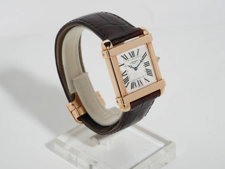 Cartier Tank Chinoise LM Ref.W1542451 Pink Gold Silver Dial Pre-owned ee2f37po