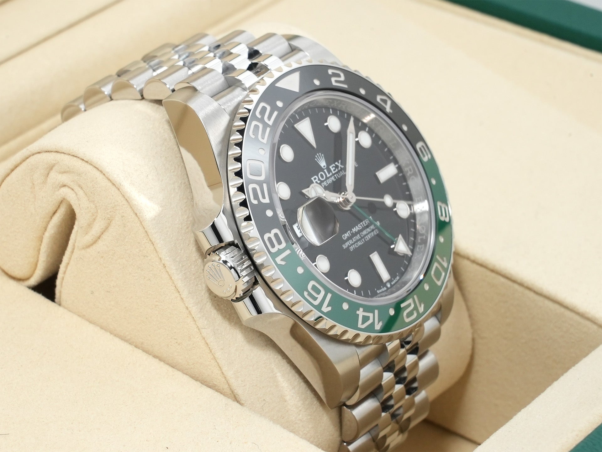 Rolex GMT-Master II Ref. 126720VTNR Stainless Steel Black Dial Jubilee Bracelet Unused 4pwgg95a