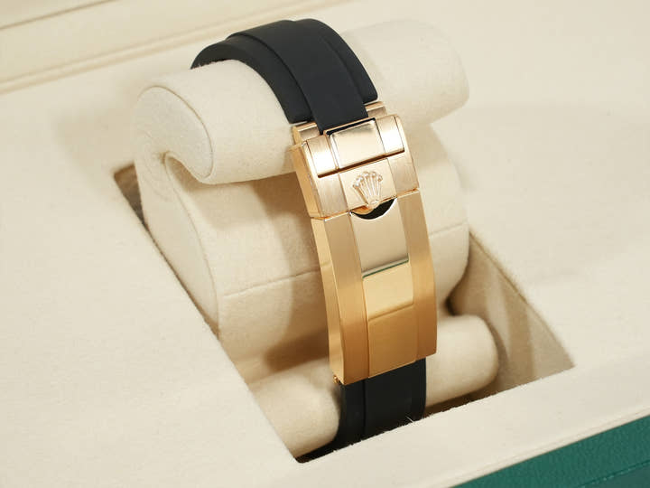 ロレックス デイトナ Ref.126518LN イエローゴールド ターコイズブルー文字盤 未使用 van4er6k