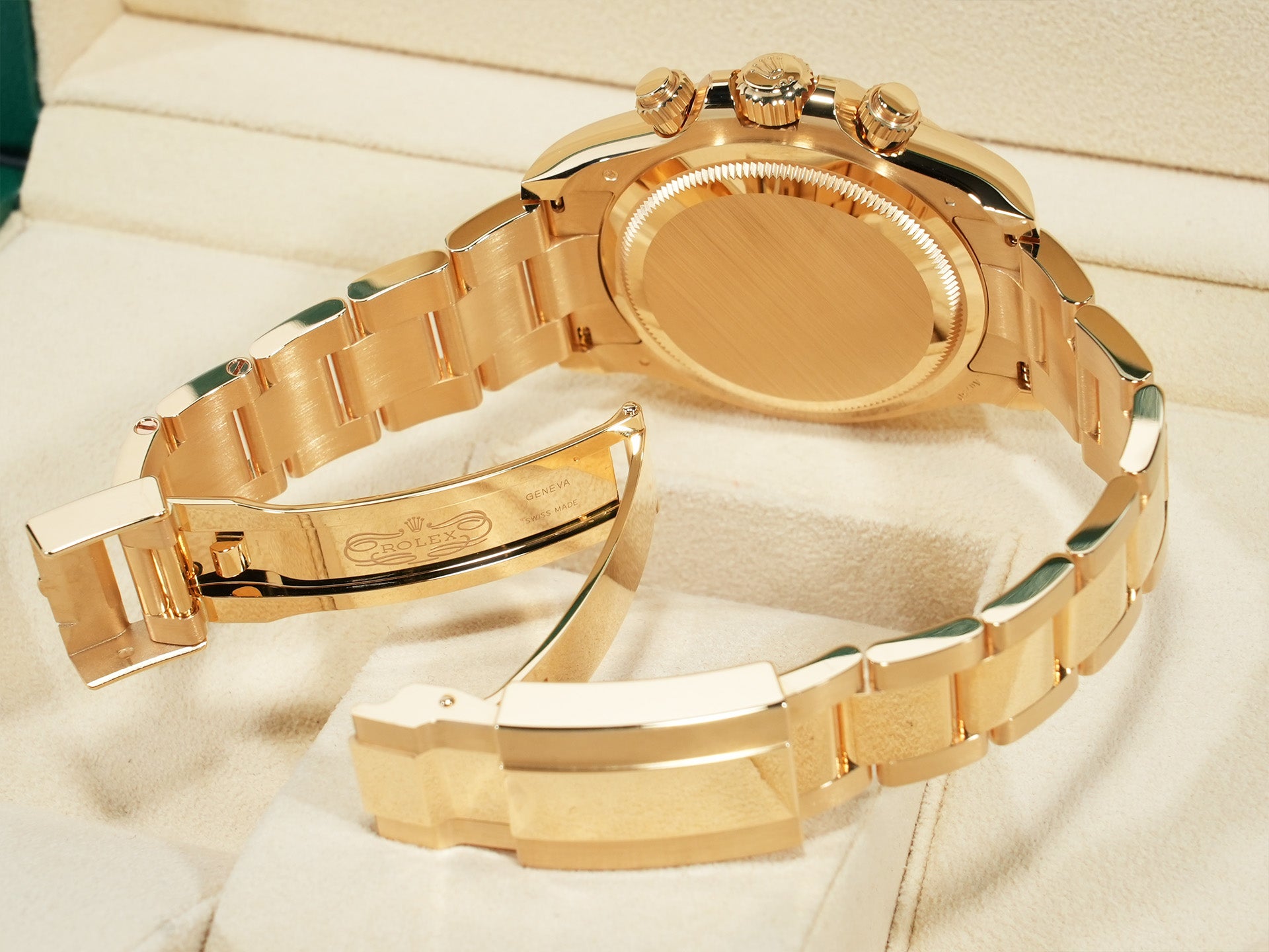 ロレックス デイトナ Ref.126508 イエローゴールド ゴールデンxブライトブラック文字盤 未使用 vtowayu5