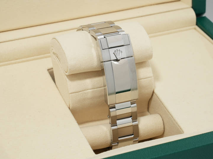 Rolex GMT-Master II Ref. 126720VTNR Stainless Steel Black Dial Oyster Bracelet Unused h3gtotso