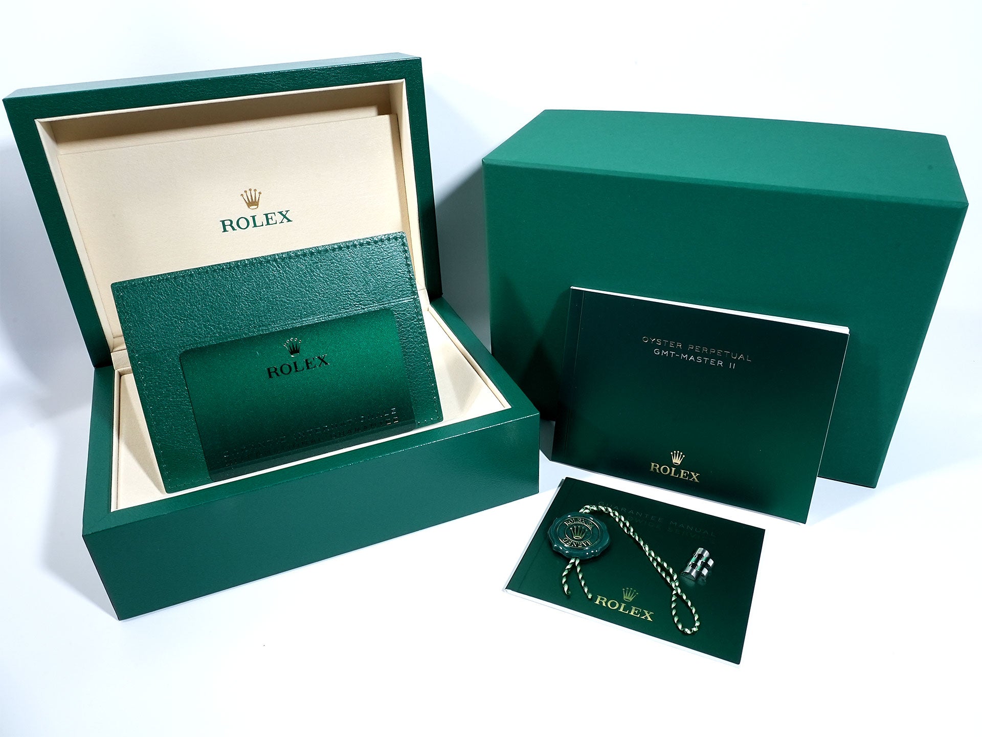 Rolex GMT-Master II Ref. 126710BLNR Stainless Steel Black Dial Jubilee Bracelet Excellent Condition 23crf892