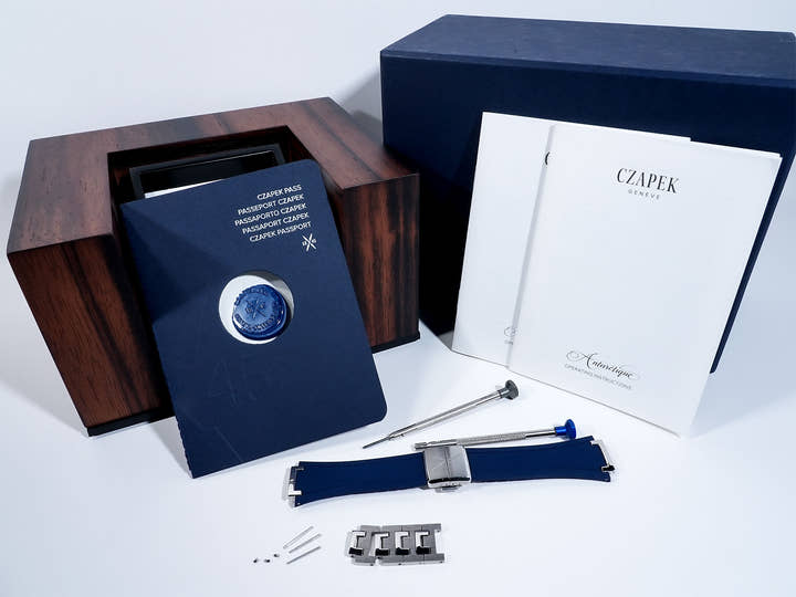 チャペック アンタークティック パサージュ ドゥ ドレーク Ref.- ステンレススチール ディープブルー文字盤 美品 oxphfojt