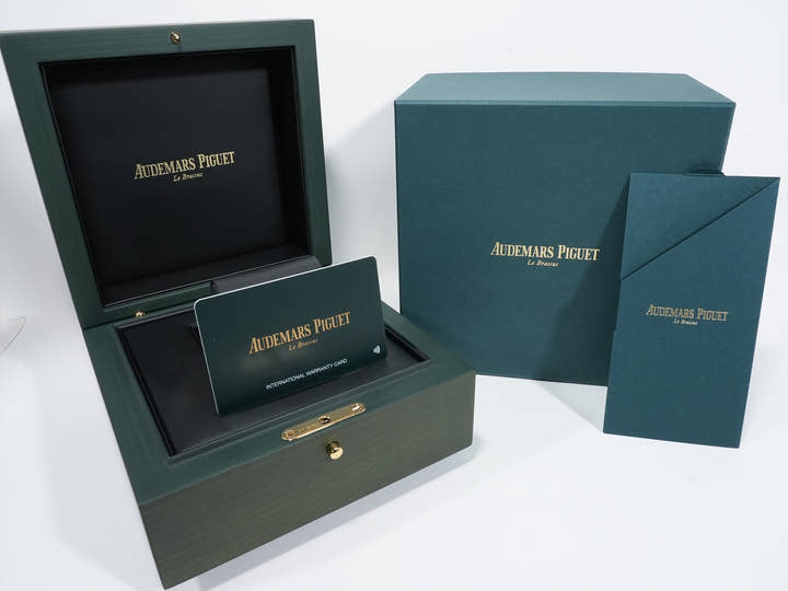 オーデマピゲ ロイヤルオーク Ref.15510BC.OO.1320BC.04 ホワイトゴールド スモークブルー文字盤 未使用 ewv6b374