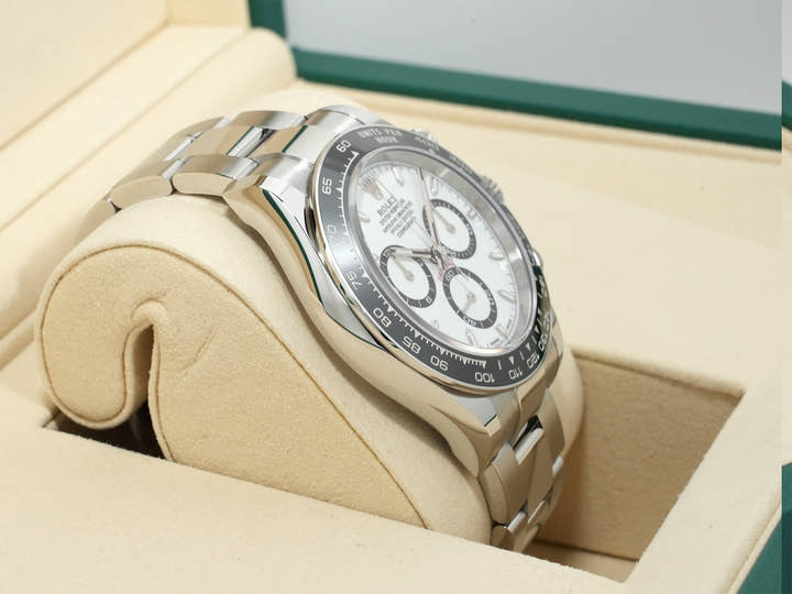 ロレックス デイトナ Ref.126500LN ステンレススチール ホワイト文字盤 未使用 q3urfvbm