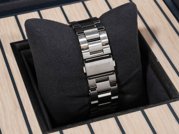 Breguet Marine Ref. 5517BB/Y2/BZ0 White Gold Blue Dial Excellent Condition ksd9geh8