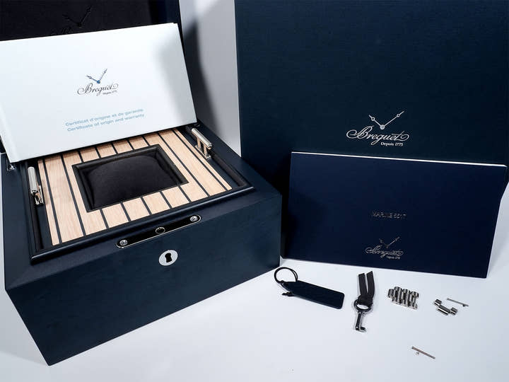 Breguet Marine Ref. 5517BB/Y2/BZ0 White Gold Blue Dial Excellent Condition ksd9geh8