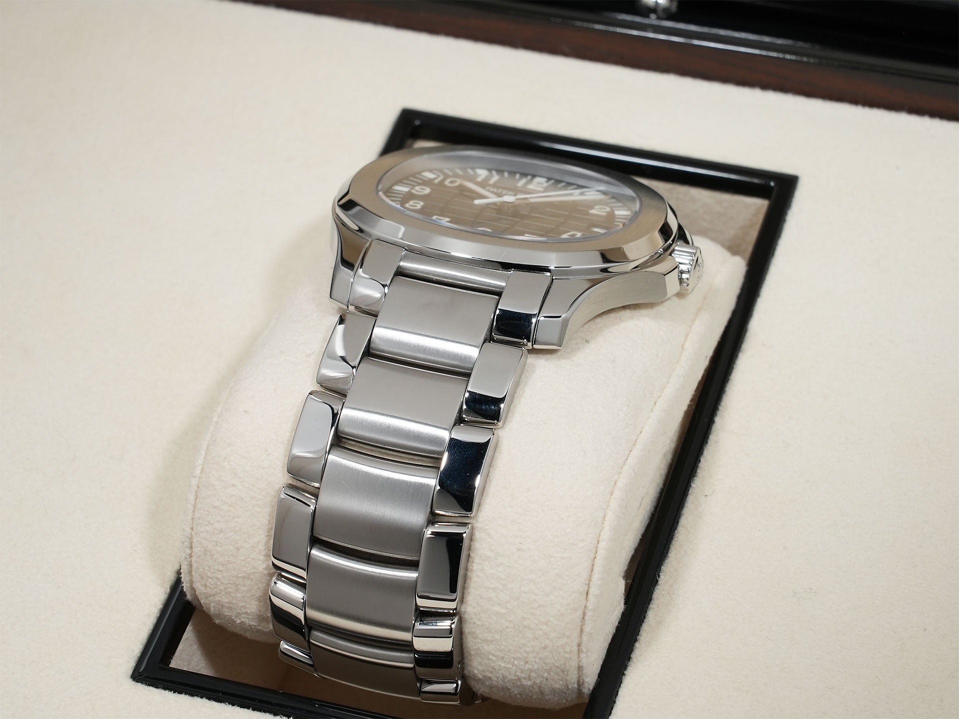 Patek Philippe Aquanaut Extra Large Ref. 5167/1A-001 Stainless Steel Black Dial Excellent Condition 948e85s4