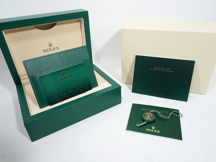 ロレックス サブマリーナー デイト Ref.126610LV ステンレススチール ブラック文字盤 美品 4gw83m65